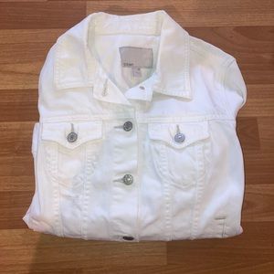White distressed jean jacket